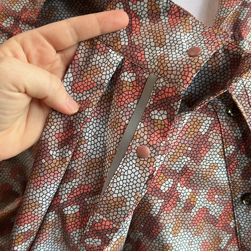 [Club Ride] Pattern Button Down Blouse - Size Small - Picture 3 of 5